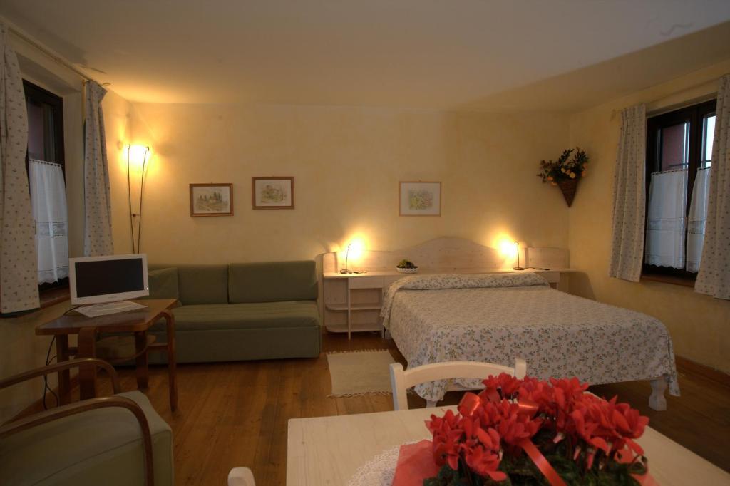 Agriturismo Casa Rossa Ai Colli Ragogna Cameră foto